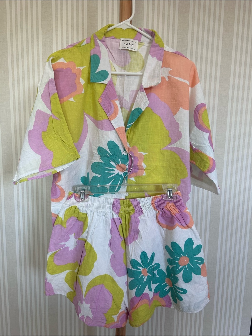 SABO Seona Top and Shorts Matching Set Bubblegum Floral Tropical Print Size S/M - Picture 9 of 16